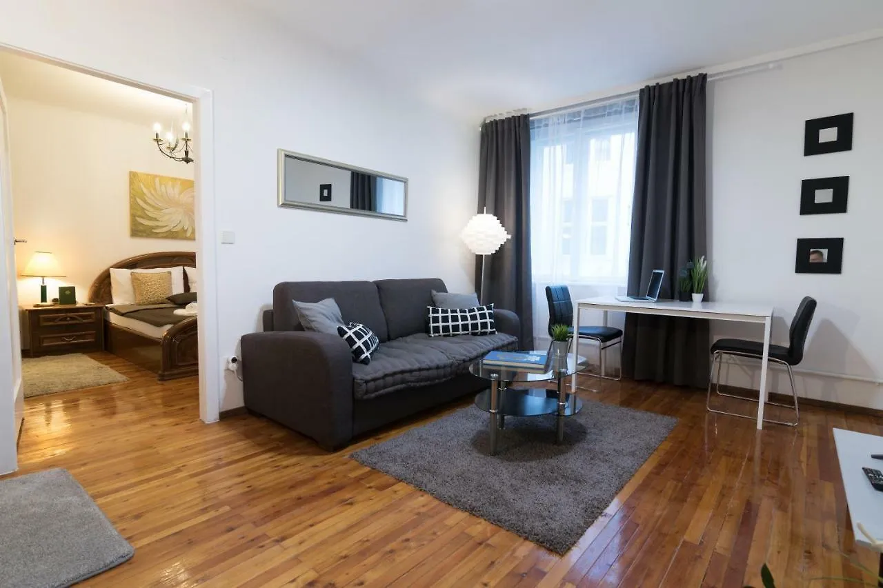 City Center Holiday Apartment Vienna 0*,